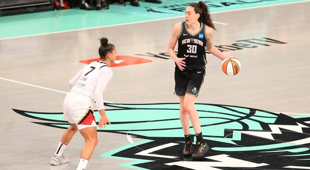 Breanna Stewart attempts to hit WNBA Player Props 9/24/24