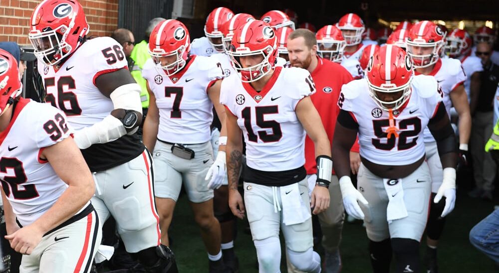 QB Carson Beck preps for Clemson vs Georgia game