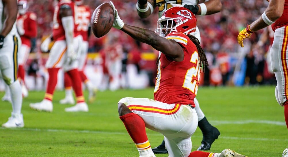 Kareem Hunt attempts to be anytime touchdown scroer week 8